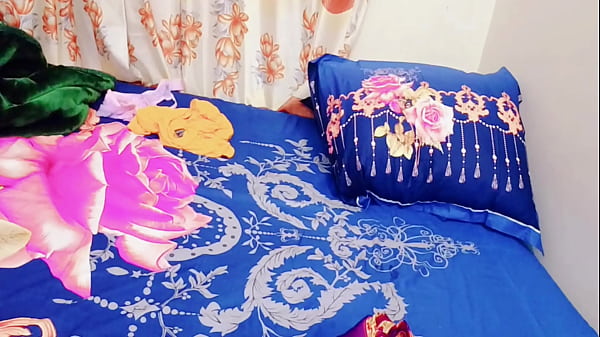 Image babe gets fucked by her best friend's brother - Rumpa21
