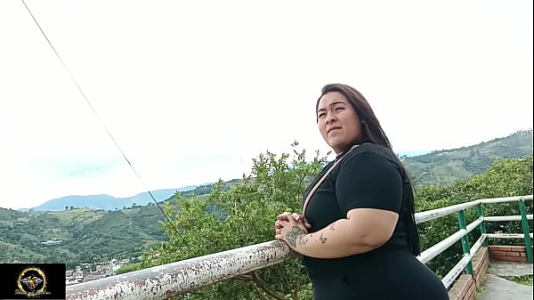 Image Mi Sobrinastra me Espera en el Mirador para que me la Folle