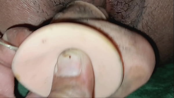 Image Filming a skinny girl with pretty panties