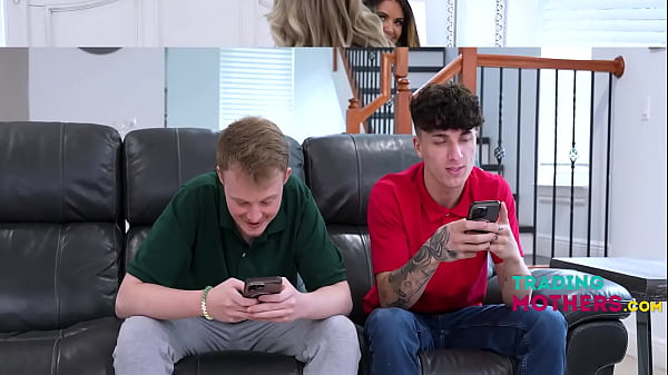 Image Stepsons Catfished Their Own STEP MOMS!