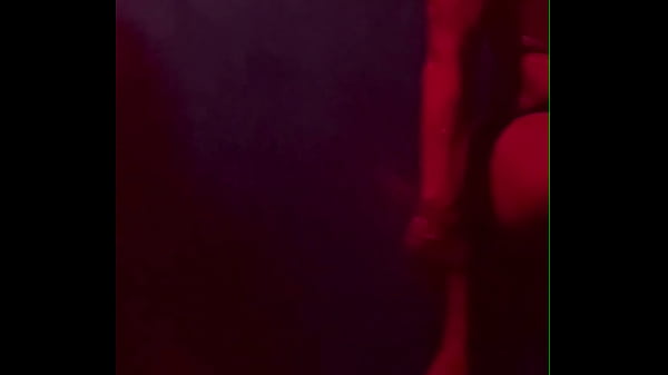 Image O BOY FICOU DE CACETE DURO ME VENDO DAN&Ccedil_AR E ME SOCOU O CACETE NA CABINE DA SCLUB