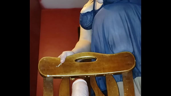 Image Cougar Cumming with a 14 inch dildo