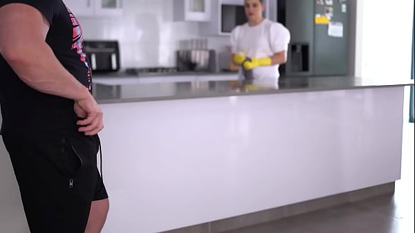 Image Stepdaughter Sucks Stepdad off to Hot Facial While MILF Cleans the Kitchen