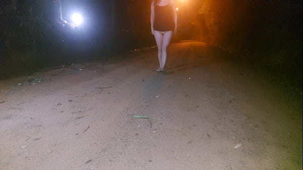 Image hotwife estava com fome de pau, fomos at&eacute_ um dogging, FODA EM PUBLICO!