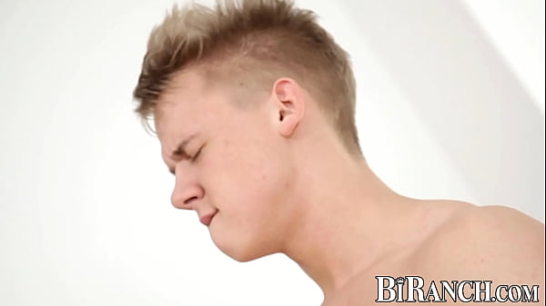 Image Blond stud ass banged while licking babes pussy
