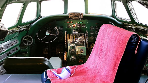 Image PREVIEW OF BLOWJOB IN THE COCKPIT WITH AGARABAS AND OLPR