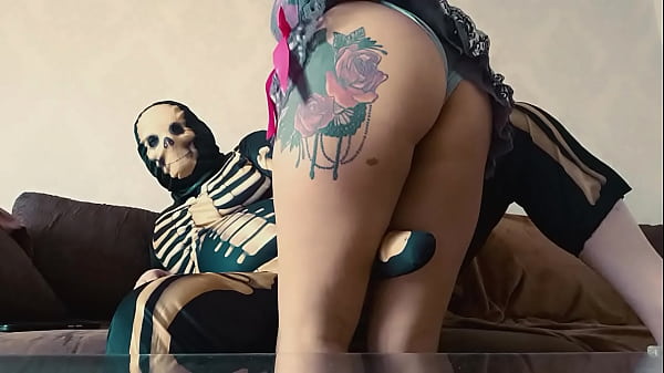 Image Horny skeleton play with sexy big boobs girl