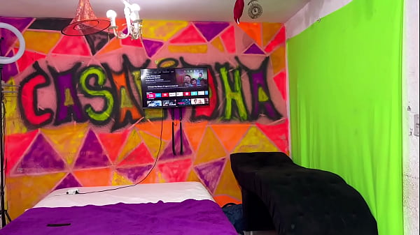Image A atriz Queen Kimi disse que n&oacute_s &eacute_ sua inspira&ccedil_&atilde_o e f&atilde_ ! Venho at&eacute_ nossa casa porque queria ser fodida por n&oacute_s que esse era um sonho dela . Realizamos seu desejo com muita piroca da bucetinha !