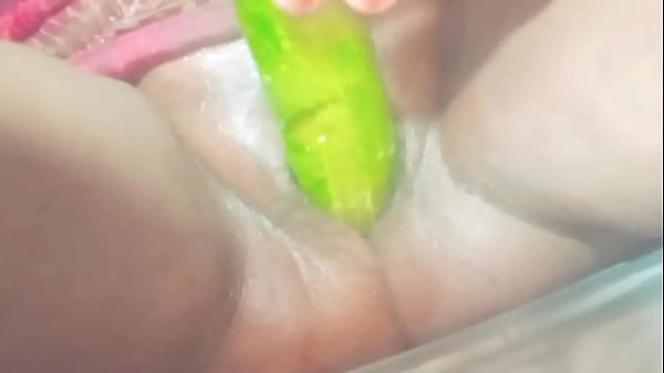 Image Indian desibhabhi Fucked by cucumber Part 2