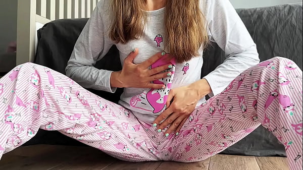 Image teen in pajama small tits masturbate pussy and squirting