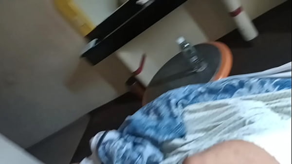 Image Hermanastra pelirroja con hermosas tetas