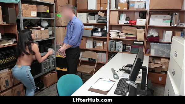 Image Disciplinary Actions Are Taken on The Ten Shoplifter by The Guard on Duty - Lifterhub