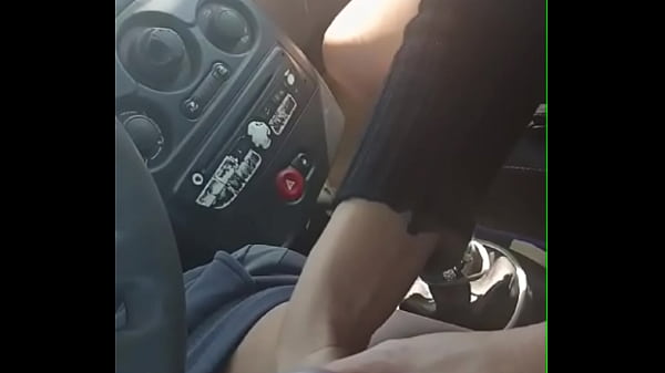 Image Latina milf en la v&iacute_a p&uacute_blica con mi suegra me dijo yevarme de compras y terminamos follando en el coche