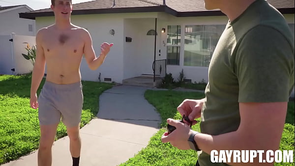 Image Kam's Online Crush vs. Hot Runner: Who Did She Choose