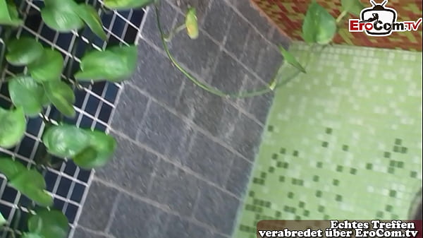 Image H&uuml_bsche latina transe mit gro&szlig_em Schwanz bekommt einen anal fick