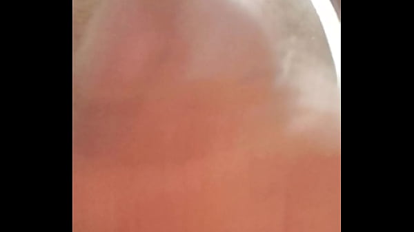 Image Me encanta ver como pap&aacute_ se hace una paja tan de cerca y se corre