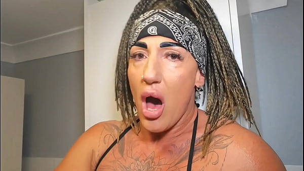 Image My muscular friend fucked me hard after training, very sweaty and horny, he didn't stop fucking me and I moaned like a bitch