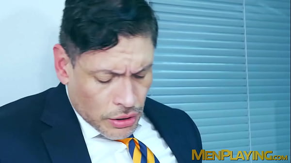 Image Boss Nicholas Bardem slides his cock into the tight hole of John Rodriguez