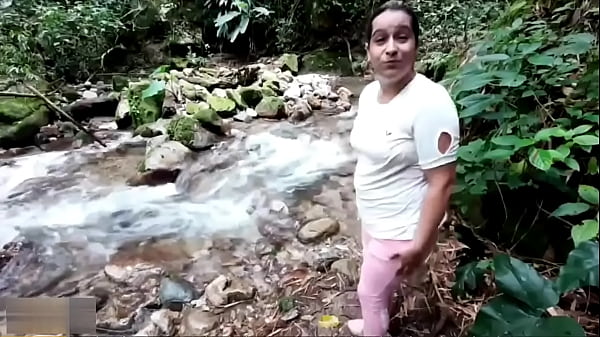 Image Me follo a mi suegra en diferentes partes de nuestra ciudad - Historia completa - Porno en Espa&ntilde_ol