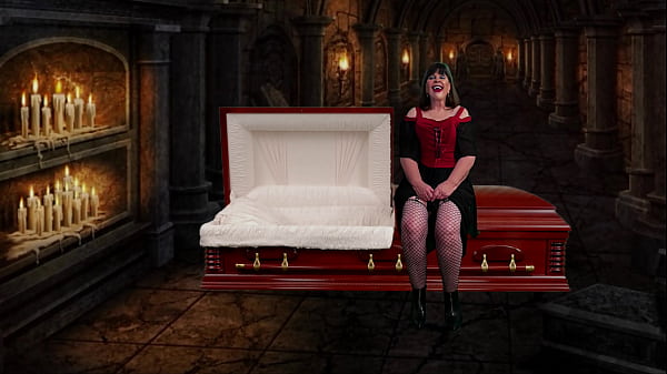 Image Granny Vampyra: A Pegging, Cocksucking, Cum Drinking Vampire
