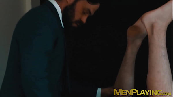 Image Sexy Edward Terrant moaned out in getting his ass drilled by hot James Fox