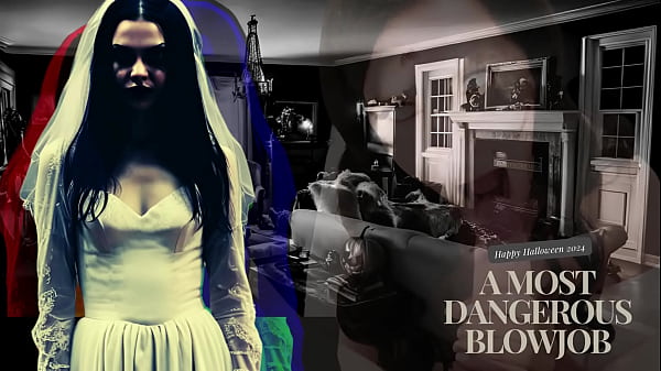 Image Homemade Porn by Wifebucket - A risque Halloween blowjob