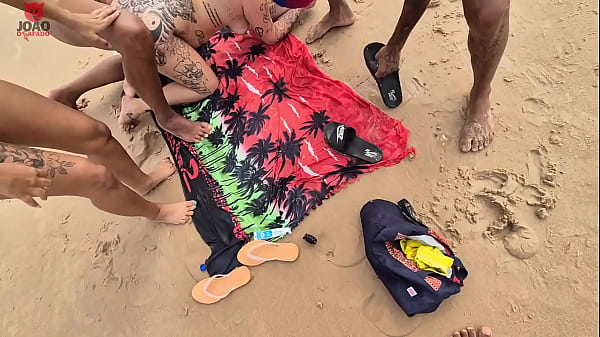 Image Aventura na Praia de Nudismo Acaba Todo Mundo Transando na Orgia | Joao O Safado - Lunna Geek - Brinquedo Ator 2 - Pitbull Porn ( PARTE 2 )