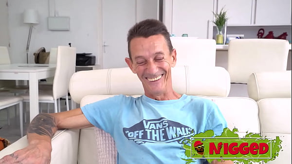 Image Lucky grandpa Don Jorge gets an unforgettable day with sexy Nuru Obama