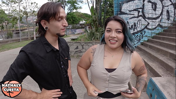 Image Agente me convence de grabar porno con el
