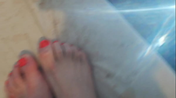 Image Foot care, sissy pink toes