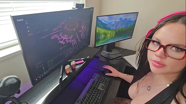 Image Busty Gamer Stepsis Gets Filled With Cum : Madalina Moon : Dirty Tale : Danny Dirt