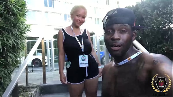 Image Rome Major Makes Oksana Rose's Phat Ass Bounce During Sex!