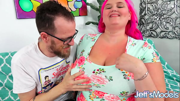Image Hot and Sexy Fatty Sara Star Gets Banged by a Skinny Dude