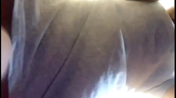 Image Chico de 18 a&ntilde_os masturb&aacute_ndose frente a c&aacute_mara 2