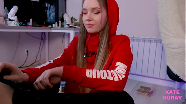 Image Little red riding hood made a blowjob