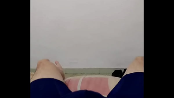 Image eva sale de la ducha y recibe una follada con creampie en su co&ntilde_o