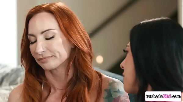 Image Spending weekend pussy licking stepmom