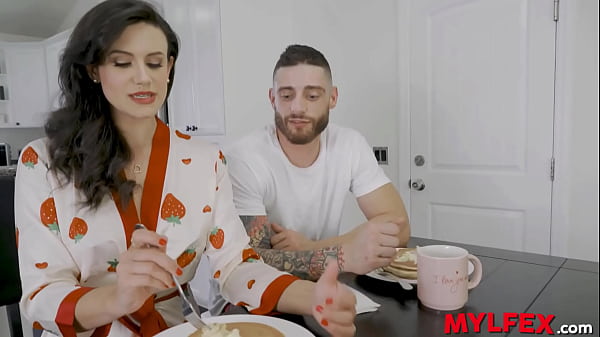 Image Mylfex - Eating the Breaksfast with The Gaals