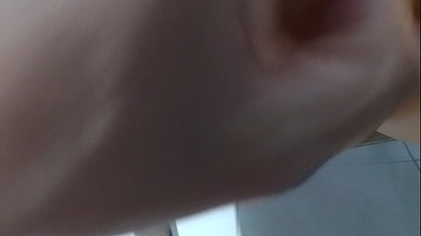 Image Follando un co&ntilde_o demasiado apretado, ella me dijo que quer&iacute_a probar mi peque&ntilde_a polla en su co&ntilde_o estrecho y apretadito