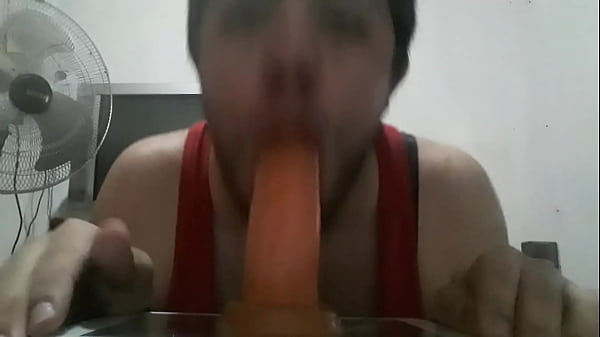 Image Chupando el juguete de mami 10 parte 1