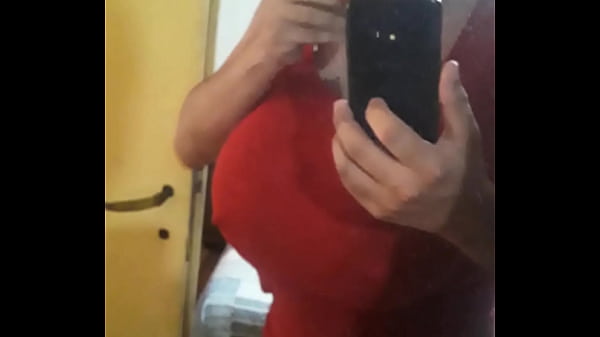 Image Chupando el juguete de mami 10 parte 2