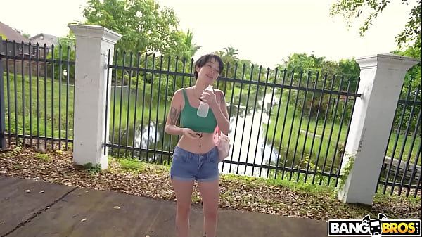 Image BANGBROS - Derek Savage Uses His Big Dick To His Advantage As He Fucks Kitty Lynn's Pussy Making Her Moan Loudly