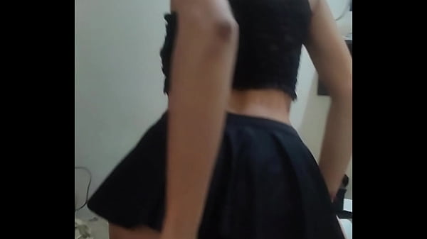 Image Ricos sentones de mi mejor amiga que insite en sacarme la leche metiendosela toda ella solita, le encanta la indea de que me corra dentro de ella