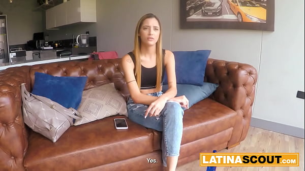 Image Skinny Latina beauty gets tiny shaven pussy stretched in rough POV banging
