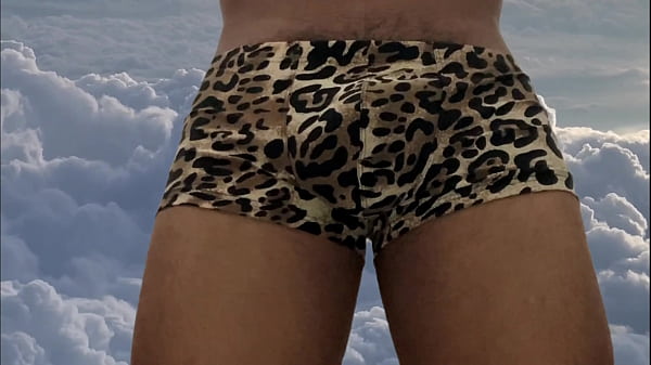 Image me gravei dan&ccedil_ando e me masturbando sexy