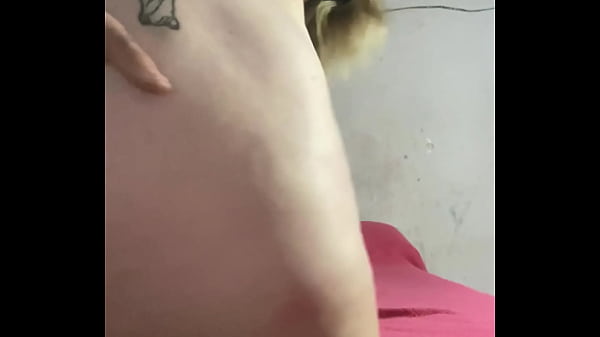 Image Estaba caliente y me grab&eacute_ para que vean como me vengo de lo rico con mi s&uacute_per dildo