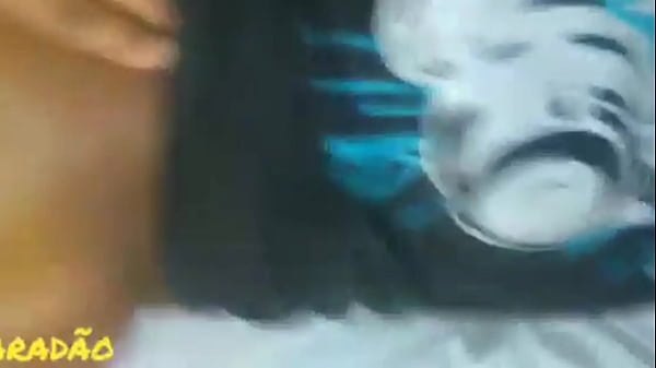 Image Enchendo o cuzinho da puta de leite