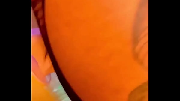 Image enquanto meu marido estava no banho transei com amigo dele, sexo arriscado