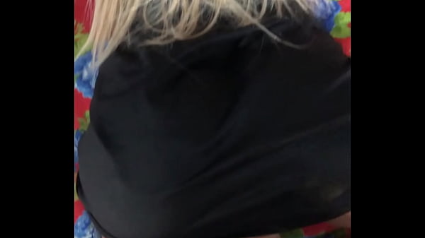 Image LOIRINHA CRACUDA DANO O CU ( SEX TOY )
