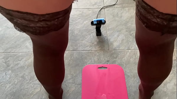 Image Intense orgasm and impregnation for old lady cum inside